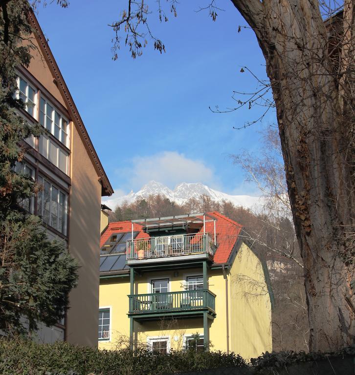 Riedz Apartments Innsbruck- Zentrales Apartmenthaus mit grüner Oase Exterior foto