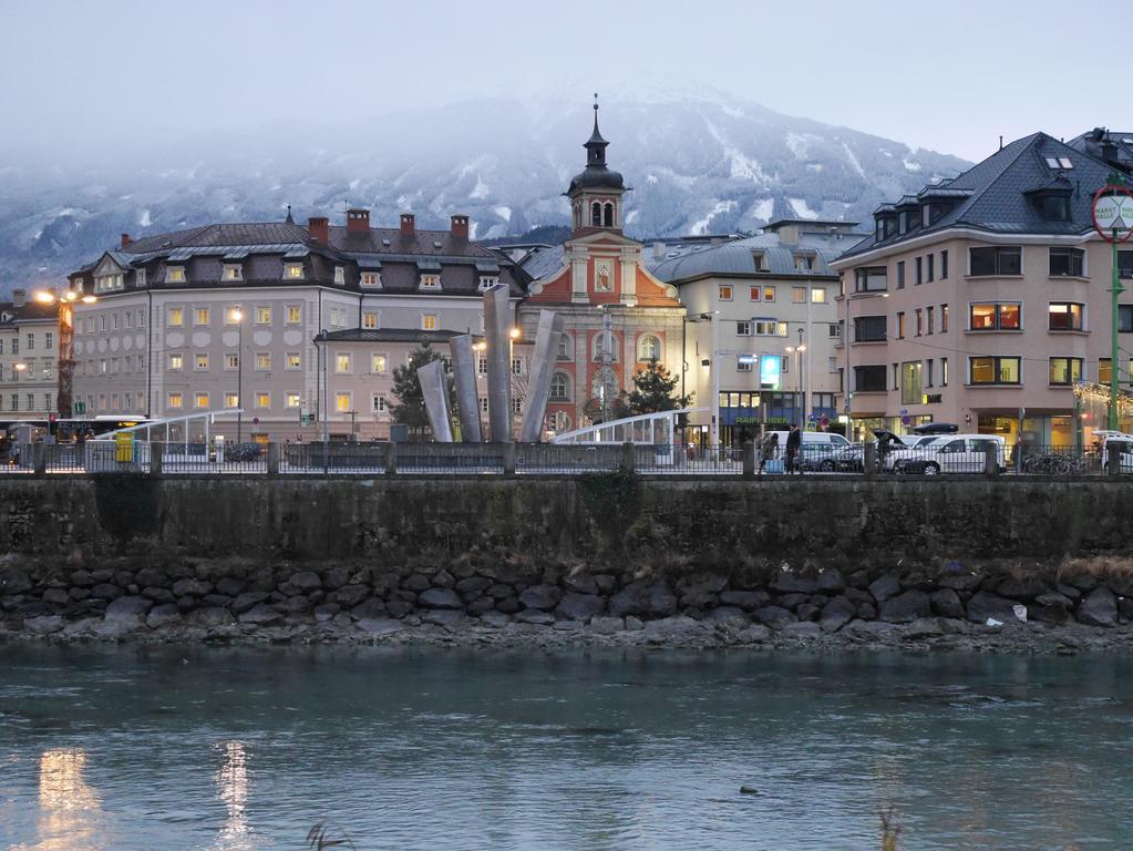 Riedz Apartments Innsbruck- Zentrales Apartmenthaus mit grüner Oase Exterior foto
